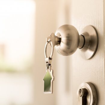 door handle with lock