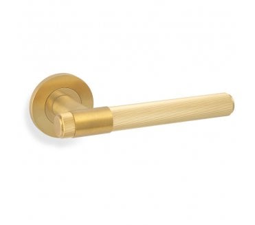 A&W AW242SBPVD Kingston Reeded lever on Round Rose - Satin Brass PVD