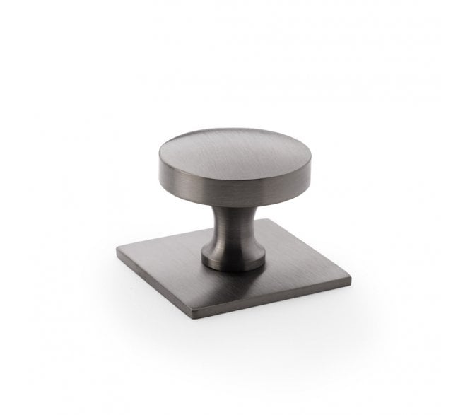 A&W AW835 Bullion Cupboard Knobs On Square Backplate - Dark Bronze