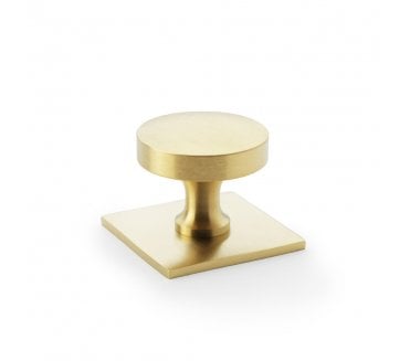 A&W AW835 Bullion Cupboard Knobs On Square Backplate - Satin Brass