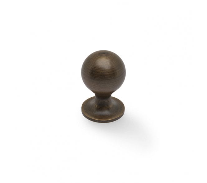 A&W AW844 Plain Caeser Cupboard Knobs On Round Rose - Antique Brass
