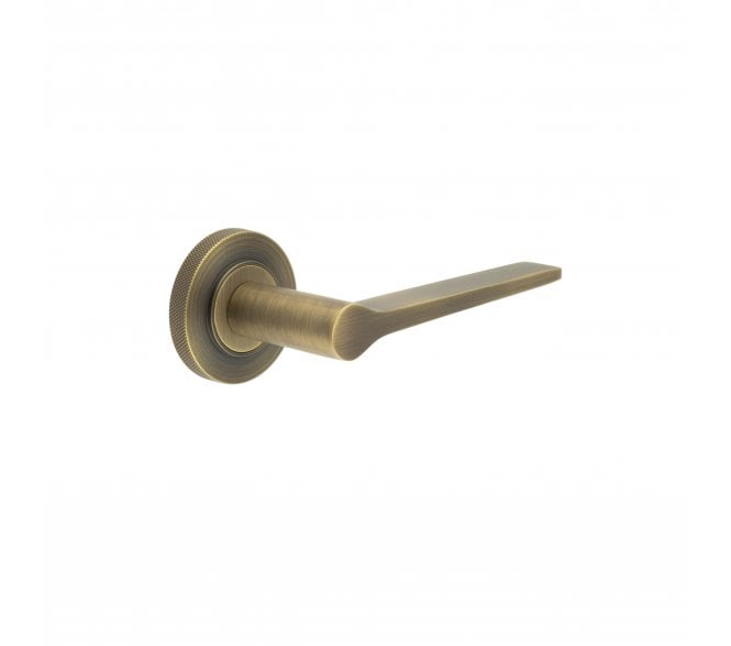 Burlington BUR20 Knightsbridge Door Handle On Knurled Rose - Antique Brass