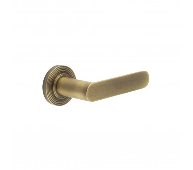 Burlington BUR25 Kensington Door Handle On Reeded Rose - Antique Brass