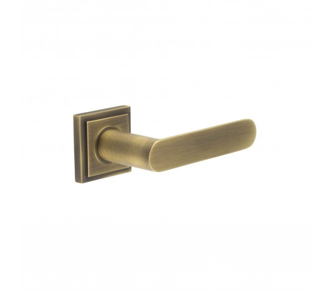 Burlington BUR25 Kensington Door Handle On Square Stepped Rose - Antique Brass
