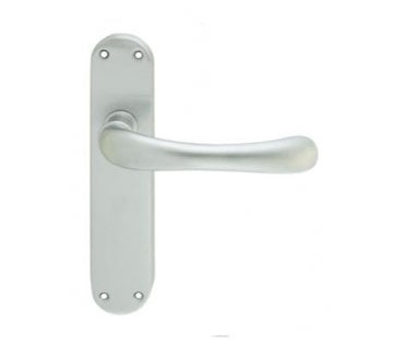 Carlisle Brass CBL Ibra Chrome Door Handles On Backplate - Satin Chrome