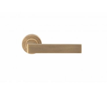 Carlisle Brass EUL Sasso Door Handle On Rose - Antique Brass