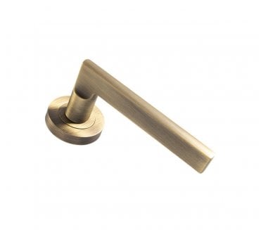 Carlisle Brass EUL Trentino Door Handle On Rose - Antique Brass