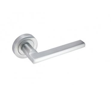 Eclipse 62118 Auriga Lever On Round Rose - Satin Chrome