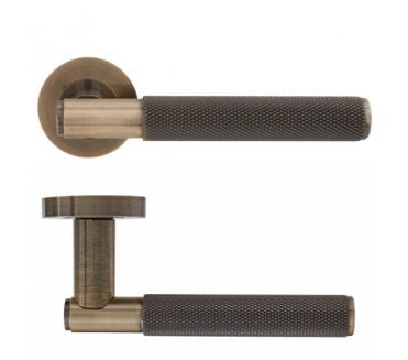 Eclipse 63235 Insignia Knurled Lever On Round Rose - Antique Brass