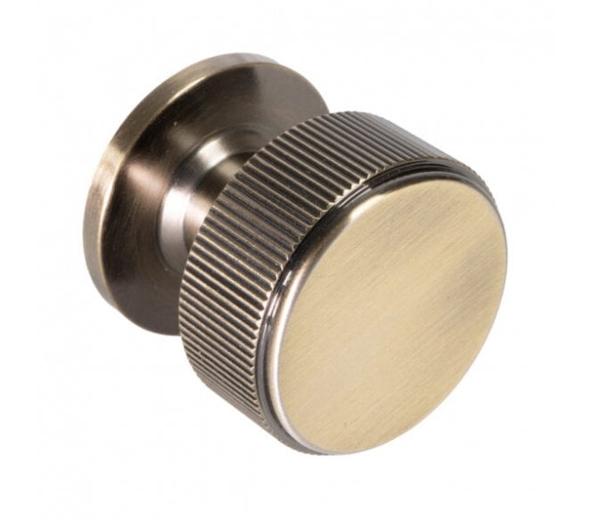 Eclipse 95503 Linear Knurled Cupboard Knob - 35mm - Antique Brass