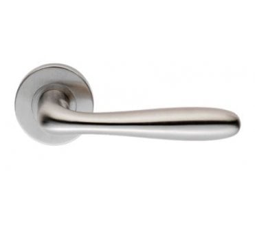 Eurospec CSL1127 Peninsula Door Handle On Round Rose - Satin Stainless Steel