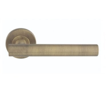 Eurospec CSL1194 Philadlephia T-Bar Door Handle On Rose - Antique Brass