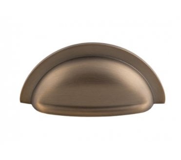 Fingertip Design FTD558 Oxford Drawer Cup Pull - Antique Brass