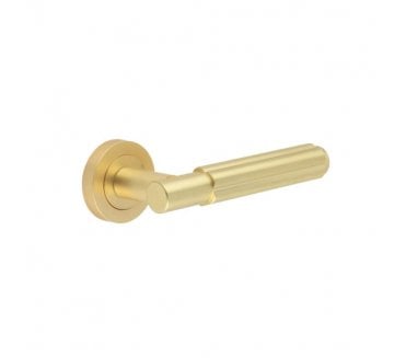 Frelan Bloom Door Handles On Round Rose - Satin Brass
