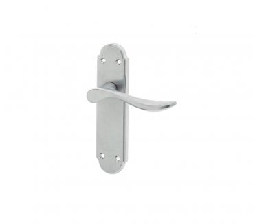 Frelan Henley Door Handles On Backplate - Satin Chrome