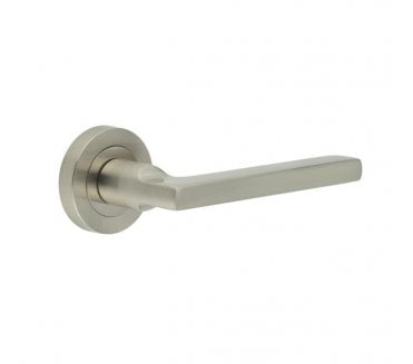 Frelan Jet Door Handles On Round Rose - Satin Nickel