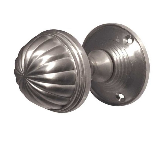 Frelan JV183M Fluted Door Knobs - Satin Chrome