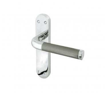 Frelan JV431 Twin Door Handles On Backplate - Polished Chrome/Satin Chrome