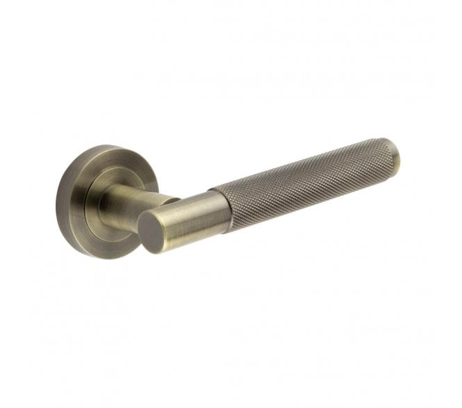Frelan JV850 Bari Knurled Lever on Rose - Antique Brass