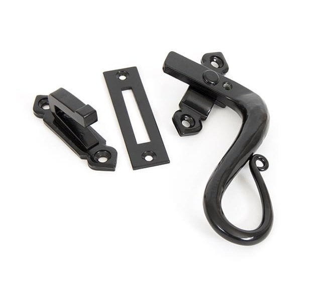 From The Anvil 33469 Shepherd's Crook Locking Fastener (Right Hand) - Black