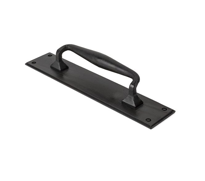 From The Anvil 33479 Pull Handle On 318x65mm Backplate - Beeswax