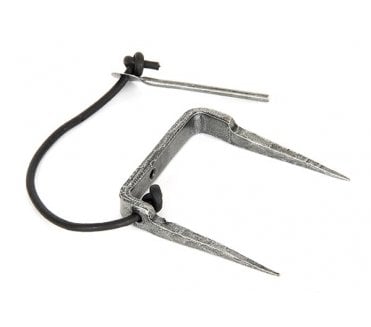 From The Anvil 33648 Locking Staple Pin - Pewter