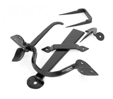 From The Anvil 33970 Gothic Thumblatch Set -Black