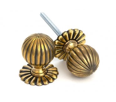 From The Anvil 39010 Flower Mortice/Rim Knob Set - Aged Brass