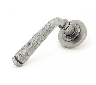From The Anvil 45631 Avon Lever Handle On Rose Set (Plain Rose) - Pewter