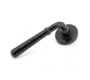 From The Anvil 45647 Hammered Lever Handle On Rose Set (Plain Rose) - Black