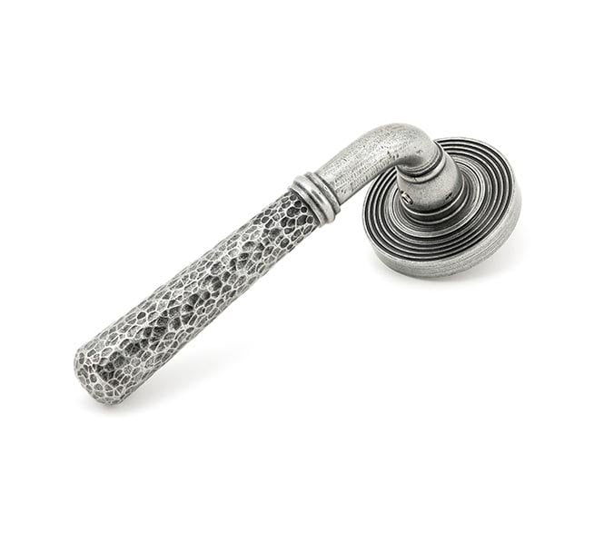 From The Anvil 45657 Hammered Lever Handle On Rose Set (Beehive Rose) - Pewter