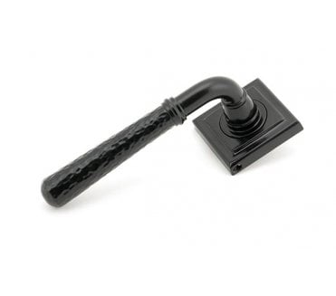 From The Anvil 49984 Hammered Lever Handle On Rose Set (Unsprung Square Rose) - Black