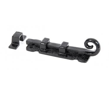 From The Anvil 73132 4 Straight Monkeytail Door Bolt - Black Antique