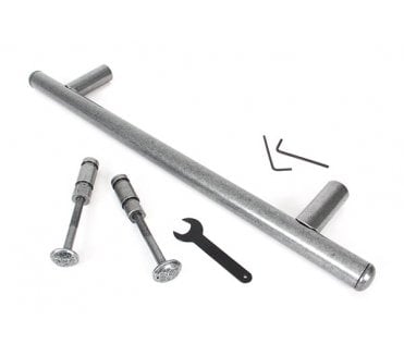 From The Anvil 73185 Guardsman Pull Handle 416mm  - Pewter