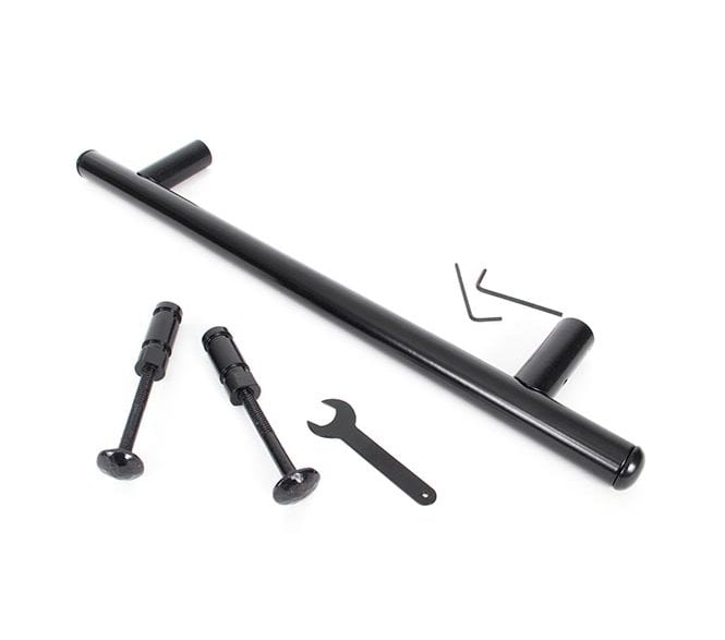 From The Anvil 73187 Guardsman Pull Handle 416mm - Black