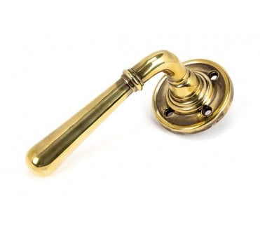 From The Anvil 91418 Newbury Lever Handle On Rose Set - Aged Brass