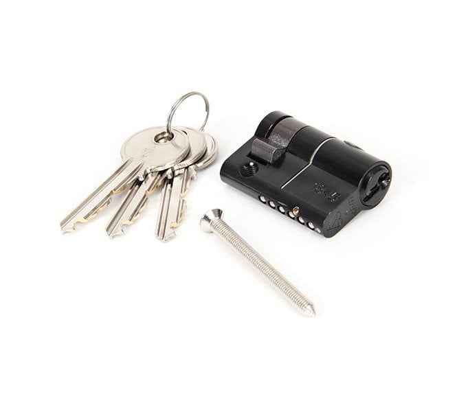 From The Anvil Black 35/10 6pin Single Cylinder