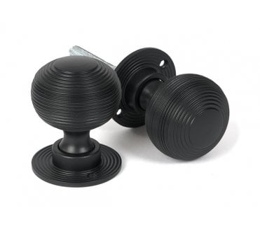 From The Anvil Matt Black Heavy Beehive Mortice/Rim Knob Set