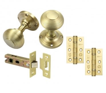 Handles4Homes Reeded Mortice Knob Latch Pack (2 x 76mm Hinges) - Satin Brass