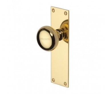 Heritage Brass Balmoral Door Knobs On Backplate - Polished Brass