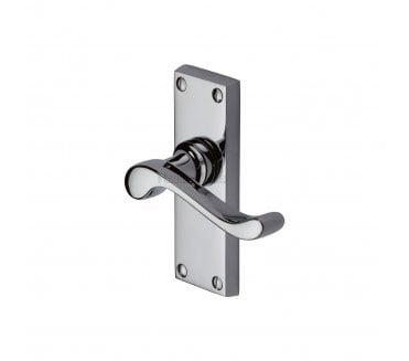 Heritage Brass Bedford Door Handles On Backplate - Polished Chrome