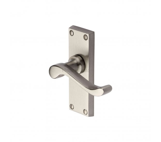 Heritage Brass Bedford Door Handles On Backplate - Satin Nickel