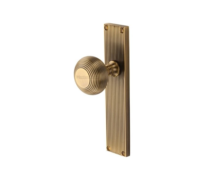 Heritage Brass Beehive Mortice Knobs On Reeded Backplate - Antique Brass