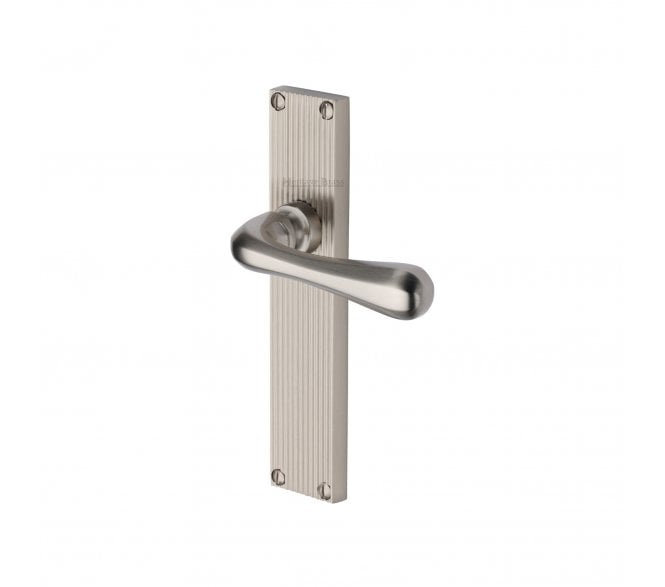 Heritage Brass Charlbury On Reeded Backplate - Satin Nickel