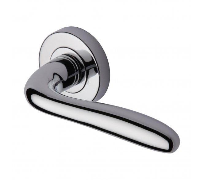 Heritage Brass COL1762 Columbus Door Handles On Round Rose - Polished Chrome