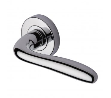 Heritage Brass COL1762 Columbus Door Handles On Round Rose - Polished Chrome