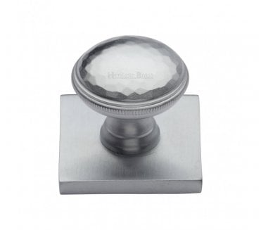 Heritage Brass Diamond Cut Designer Cabinet Knob on Square Backplate - Satin Chrome