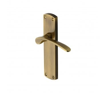 Heritage Brass Diplomat Door Handles On Backplate - Antique Brass