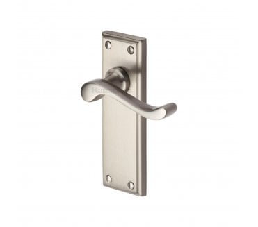 Heritage Brass Edwardian Door Handles On Backplate - Satin Nickel