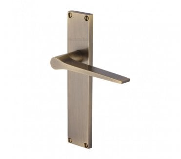 Heritage Brass Gio On Long Backplate - Antique Brass